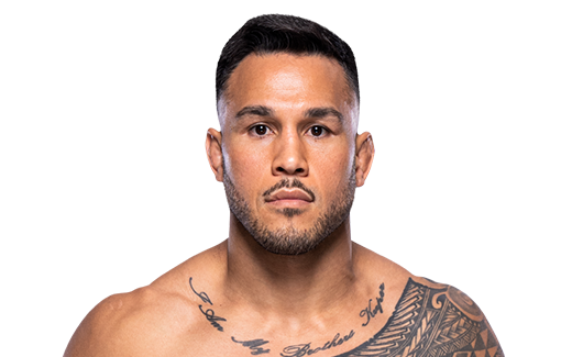 Brad Tavares Headshot