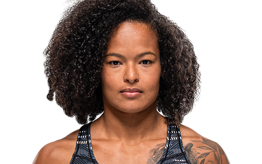 Karine Silva Headshot