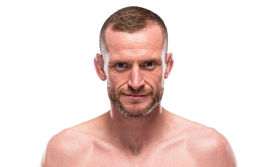 Davey Grant headshot