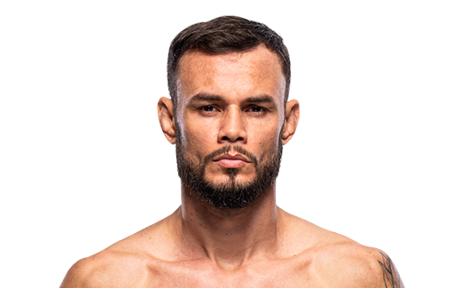 Felipe Bunes headshot